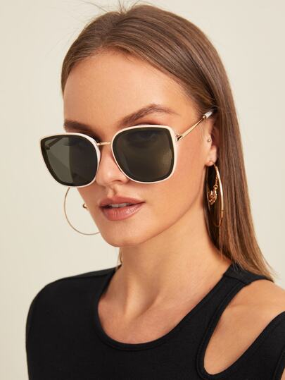 Plain Frame Flat Lens Sunglasses