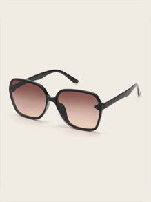 Plain Frame Tinted Lens Sunglasses
