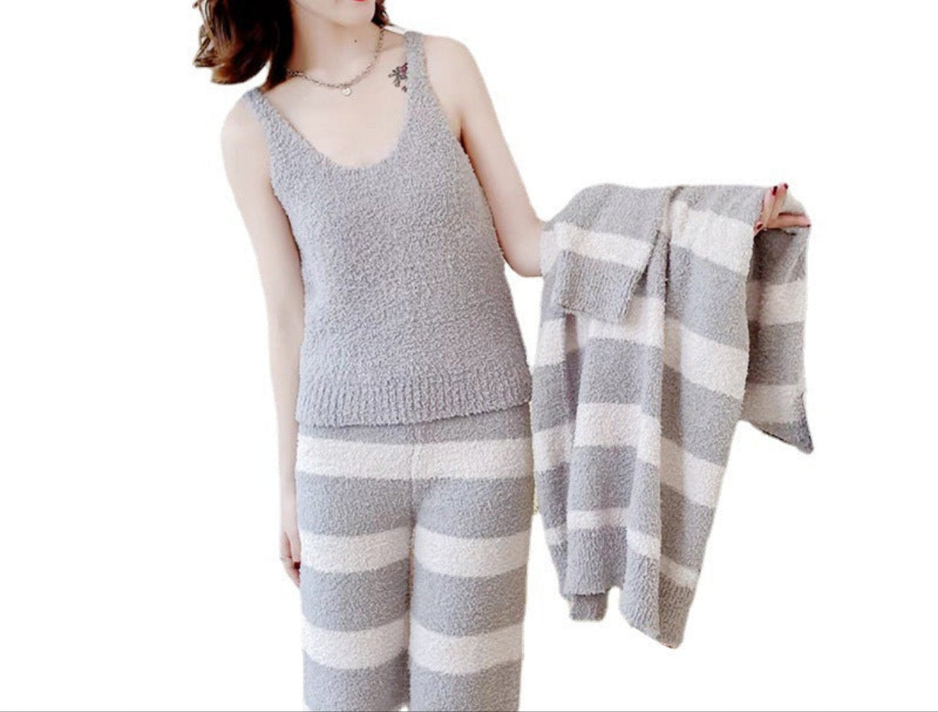Contrast Stripe Knitted Pajama Set